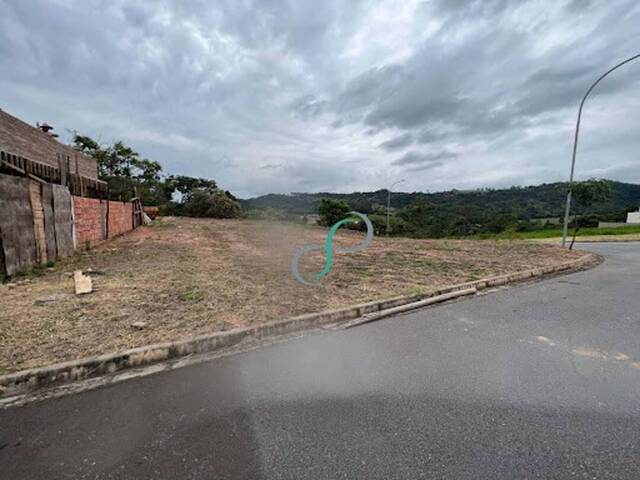 Terreno para Venda em Valinhos - 2