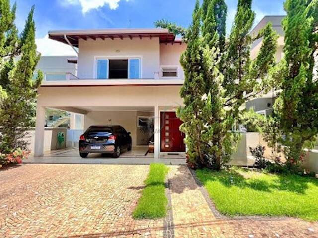 Casa para Venda em Valinhos - 2