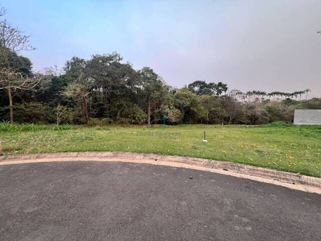 Terreno para Venda em Valinhos - 4