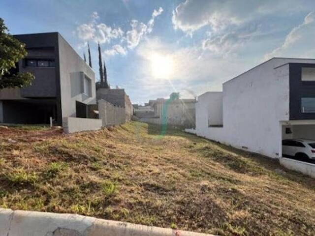 Terreno para Venda em Valinhos - 2