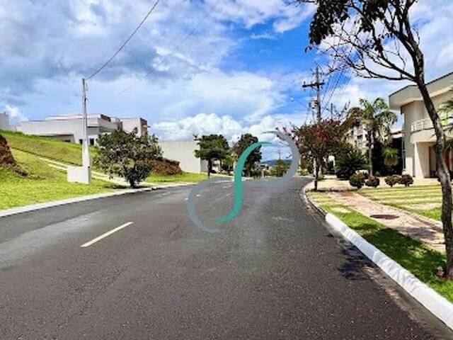 #TE0079 - Terreno para Venda em Valinhos - SP