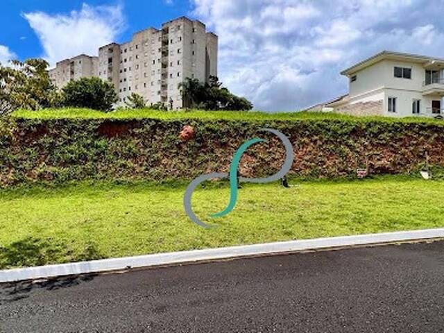 #TE0079 - Terreno para Venda em Valinhos - SP