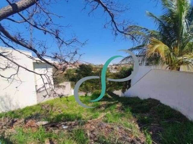 Terreno para Venda em Valinhos - 2