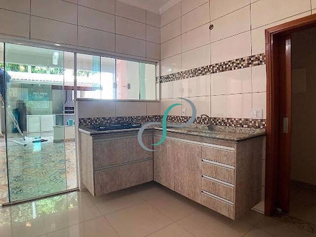 Casa para Venda em Valinhos - 5