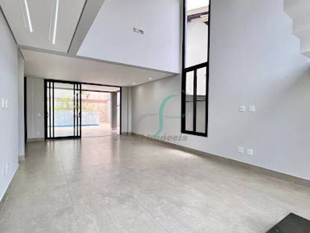 Casa para Venda em Valinhos - 5