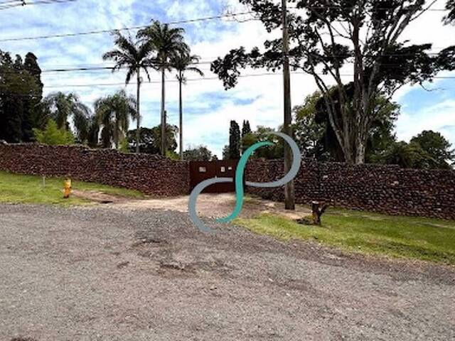 Área para Venda em Valinhos - 4