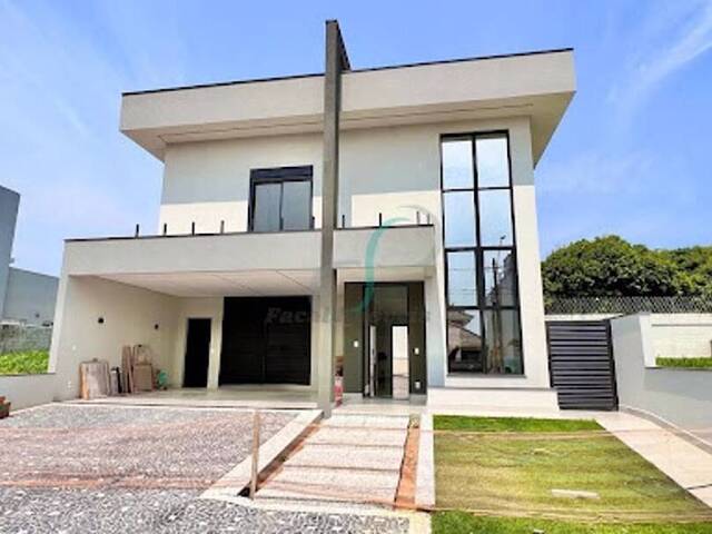 Casa para Venda em Valinhos - 2