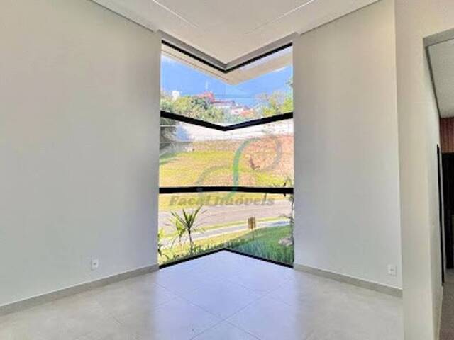 Casa para Venda em Valinhos - 5