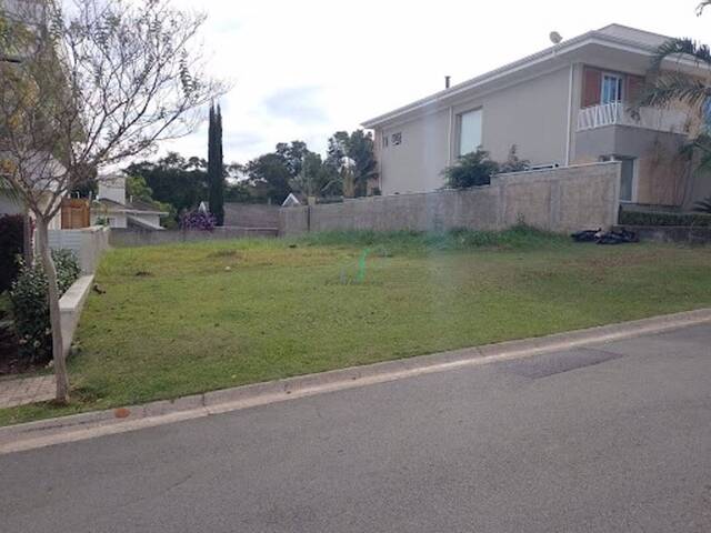 #TE0090 - Terreno para Venda em Valinhos - SP