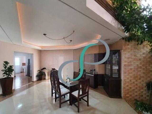 Casa para Venda em Valinhos - 4