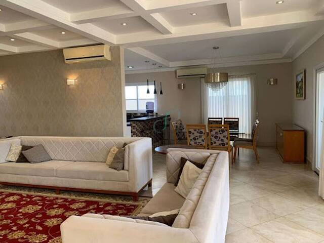 #CA0137 - Casa para Locação em Valinhos - SP