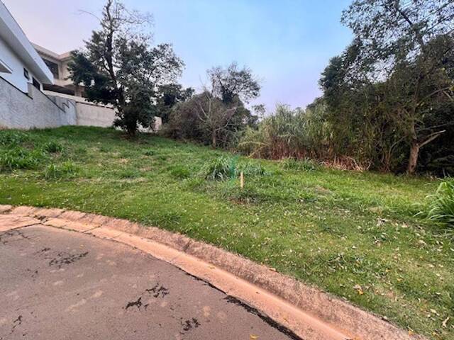 Terreno para Venda em Valinhos - 4