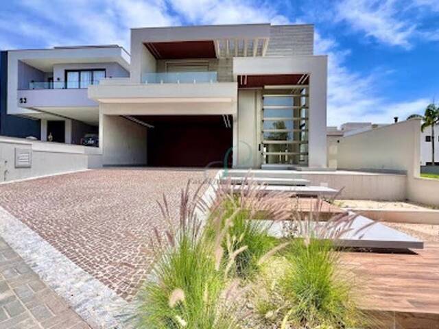 Casa para Venda em Valinhos - 2