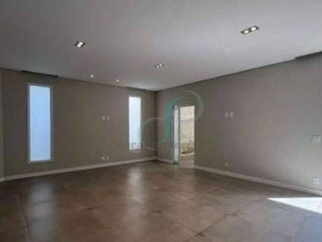 Casa para Venda em Valinhos - 2