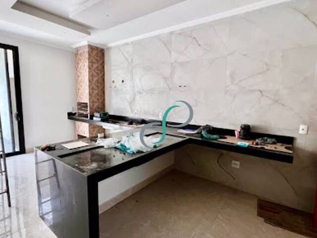 Casa para Venda em Valinhos - 4