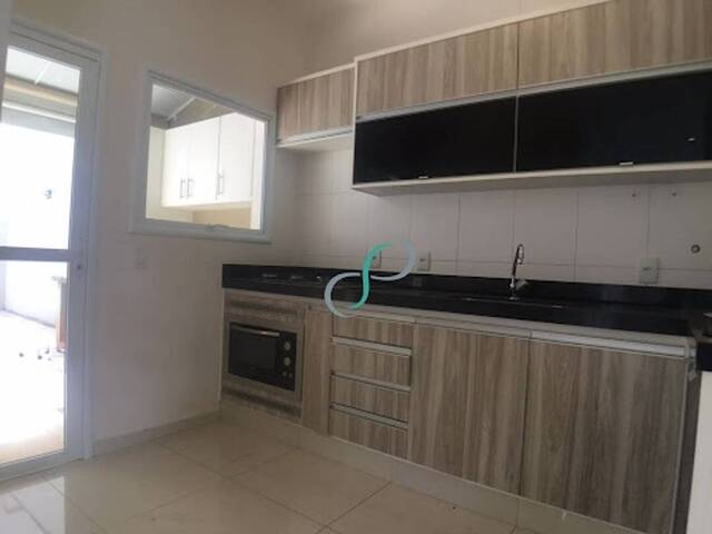 Casa para Venda em Valinhos - 2