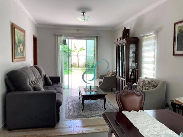 Casa para Venda em Valinhos - 4