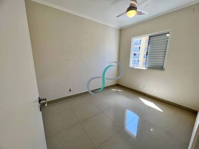 Apartamento para Venda em Valinhos - 4