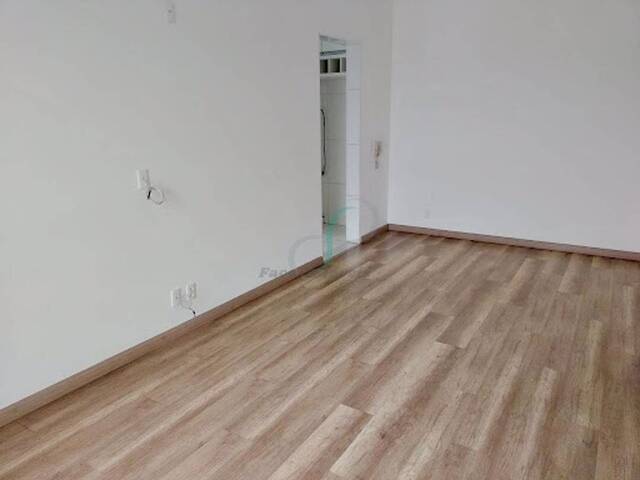 Apartamento para Venda em Valinhos - 4