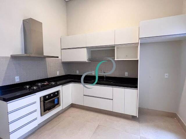 Casa para Venda em Valinhos - 4