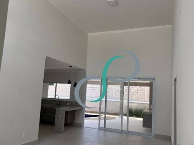 Casa para Venda em Valinhos - 4