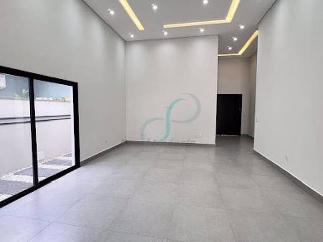 Casa para Venda em Valinhos - 4