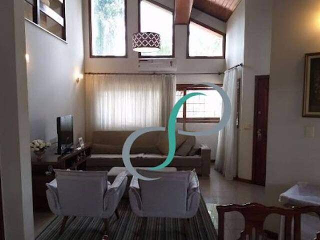 Casa para Venda em Valinhos - 2