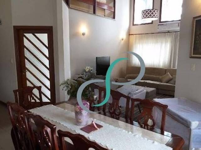 Casa para Venda em Valinhos - 3