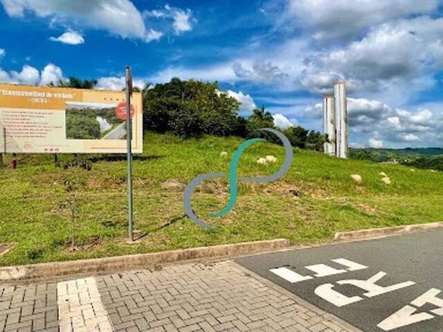 Terreno para Venda em Valinhos - 2