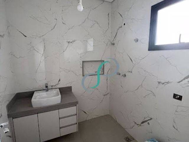 Casa para Venda em Campinas - 4