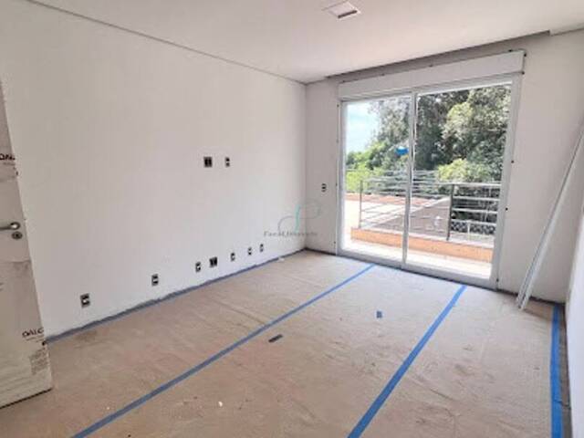 Casa para Venda em Valinhos - 4