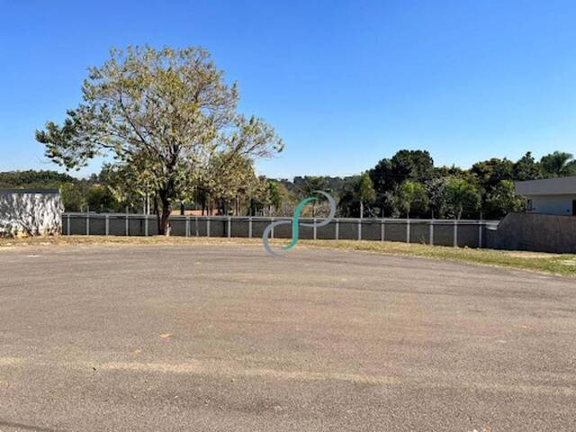 Terreno para Venda em Valinhos - 2