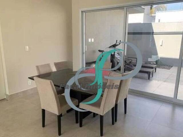 Casa para Venda em Valinhos - 3