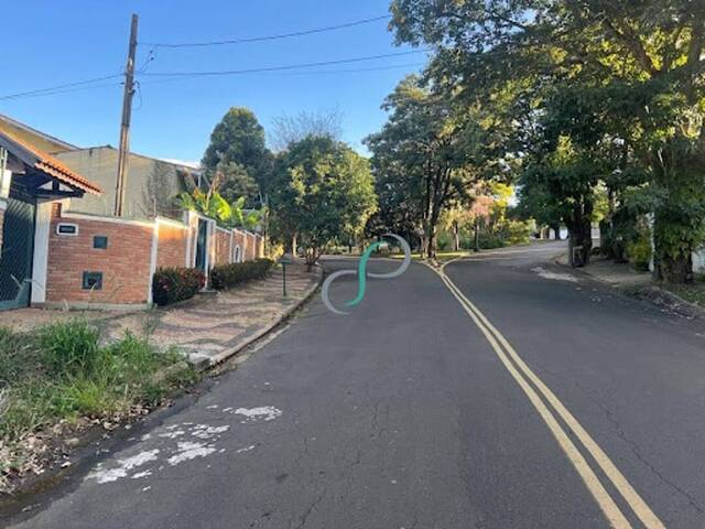 Terreno para Venda em Valinhos - 2