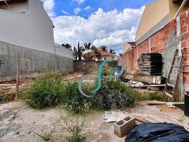 Terreno para Venda em Valinhos - 2