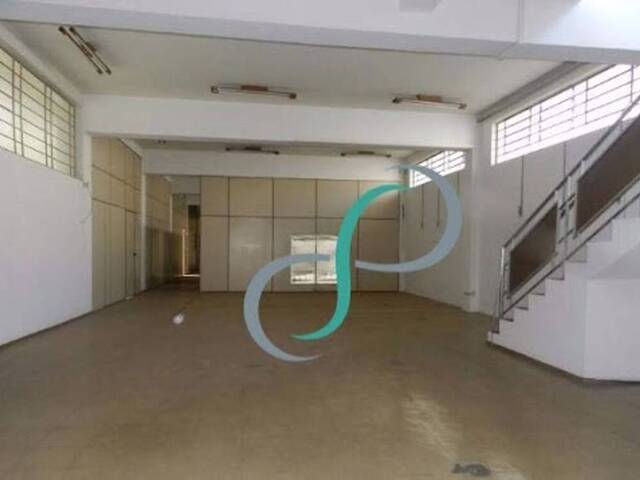 Galpão para Venda em Valinhos - 4