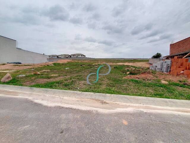 Terreno para Venda em Valinhos - 2