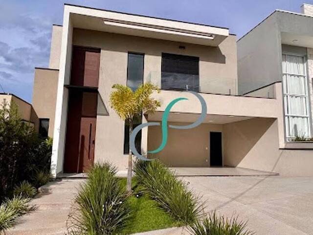 Casa para Venda em Valinhos - 2