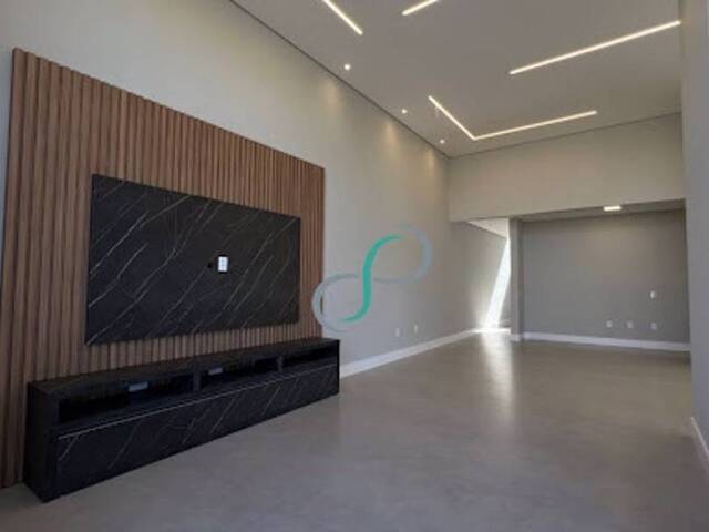 Casa para Venda em Valinhos - 4