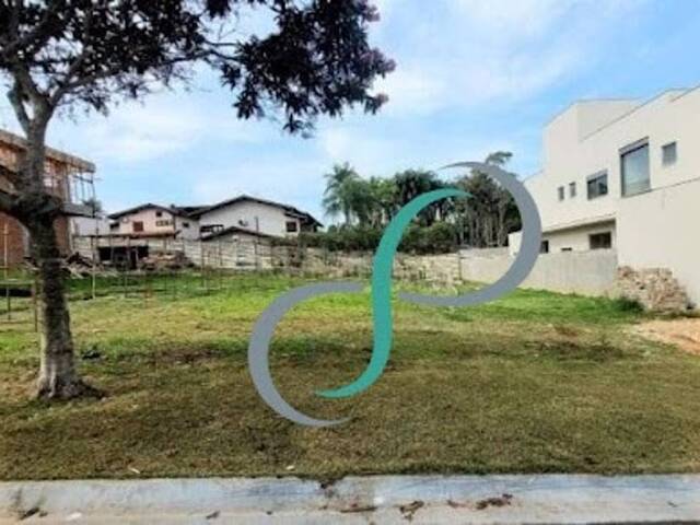 Terreno para Venda em Valinhos - 2