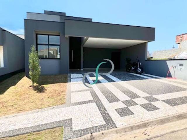 Casa para Venda em Valinhos - 2