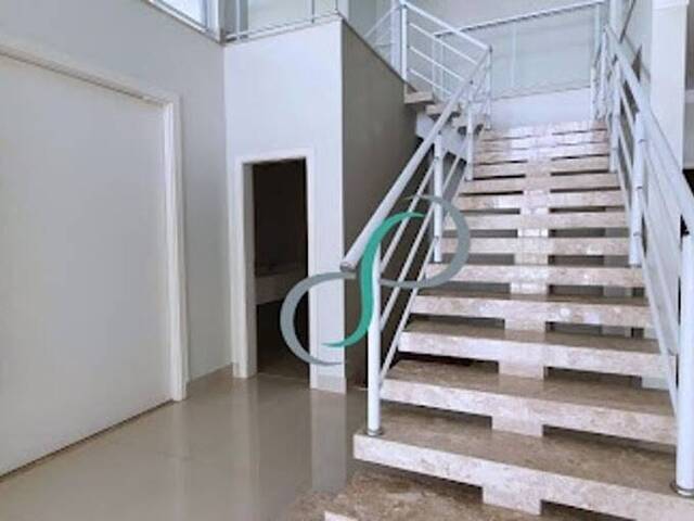 Casa para Venda em Valinhos - 4