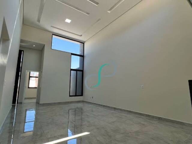 Casa para Venda em Valinhos - 4