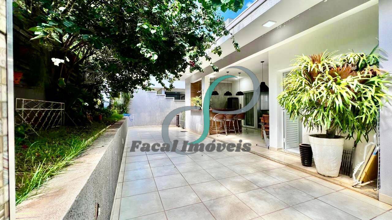 Casa, 3 quartos, 222 m² - Foto 20