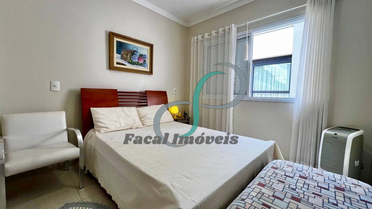 Casa, 3 quartos, 222 m² - Foto 35