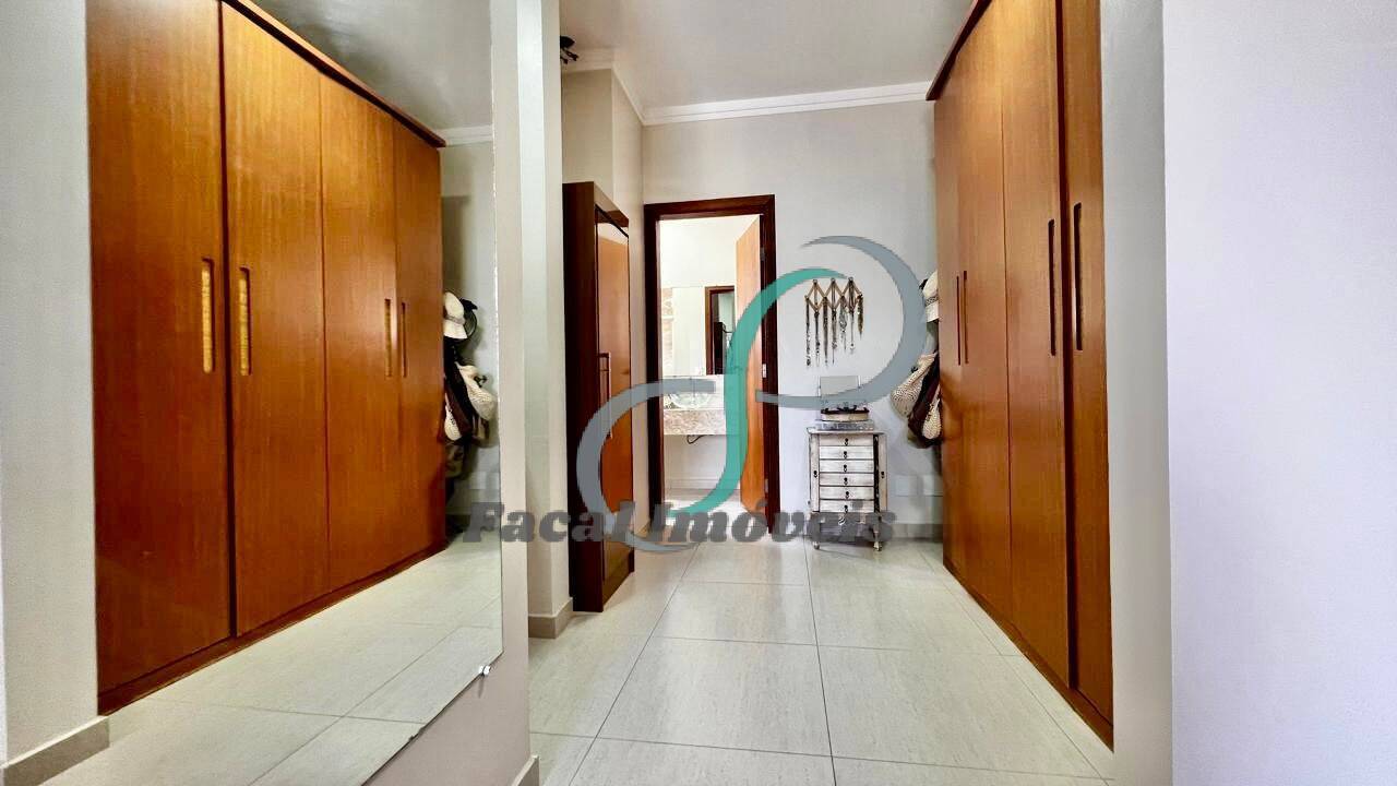 Casa, 3 quartos, 222 m² - Foto 28