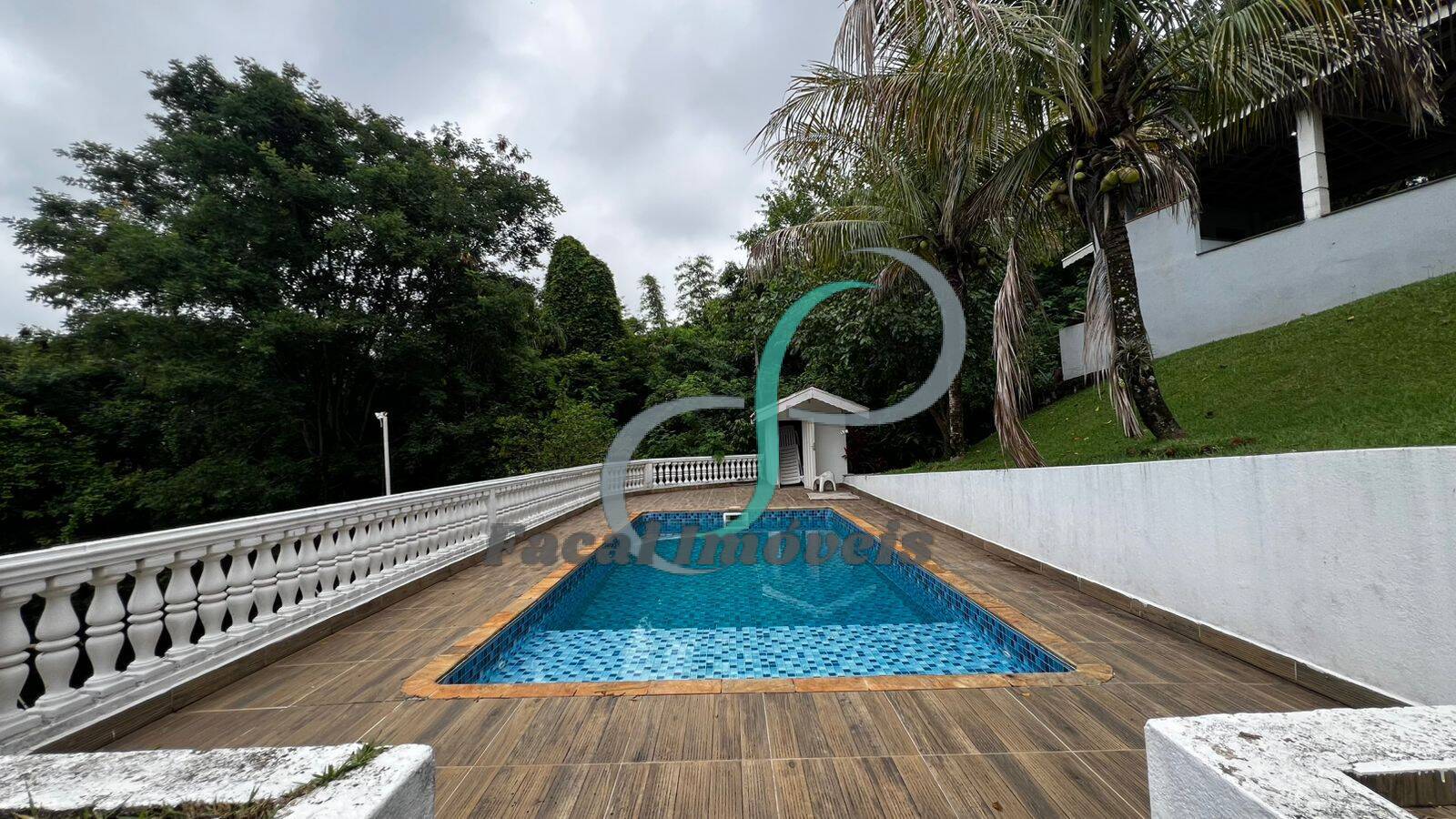 Casa, 3 quartos, 310 m² - Foto 2