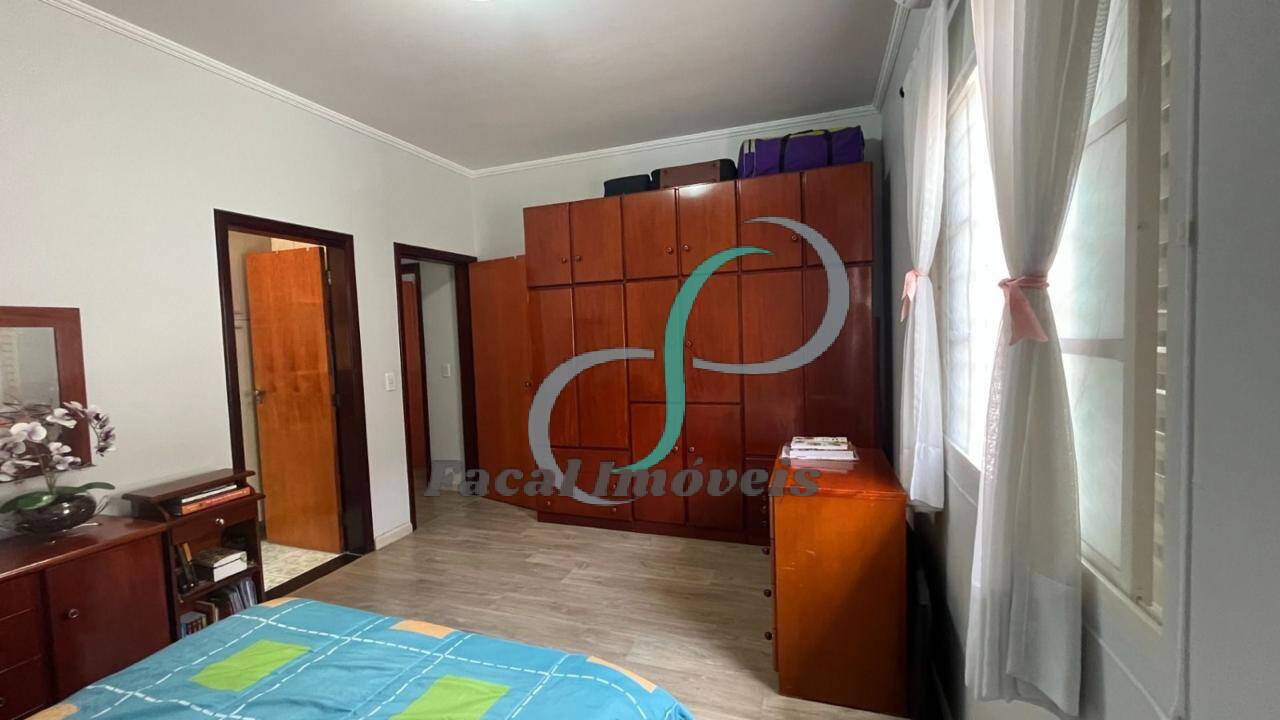 Casa, 3 quartos, 217 m² - Foto 12