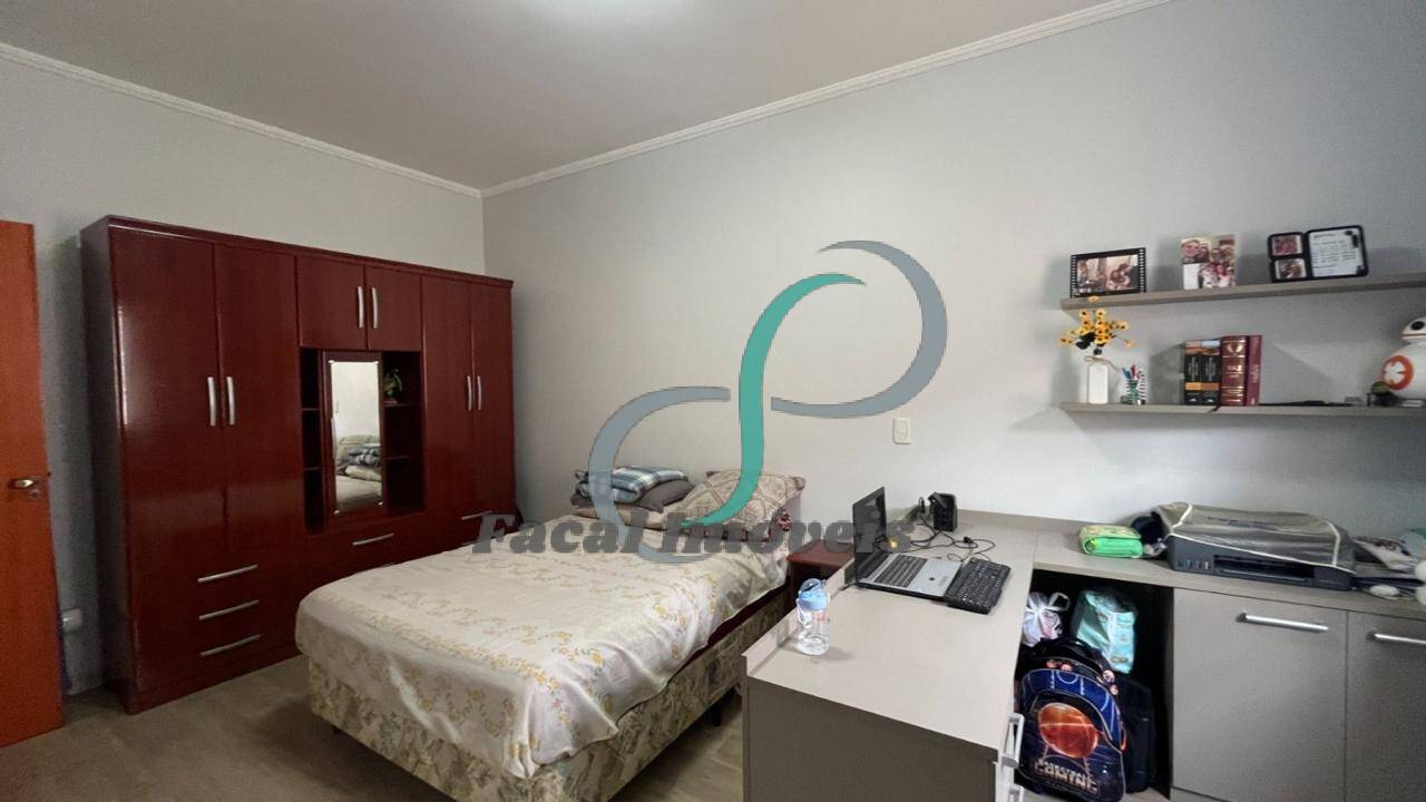 Casa, 3 quartos, 217 m² - Foto 15