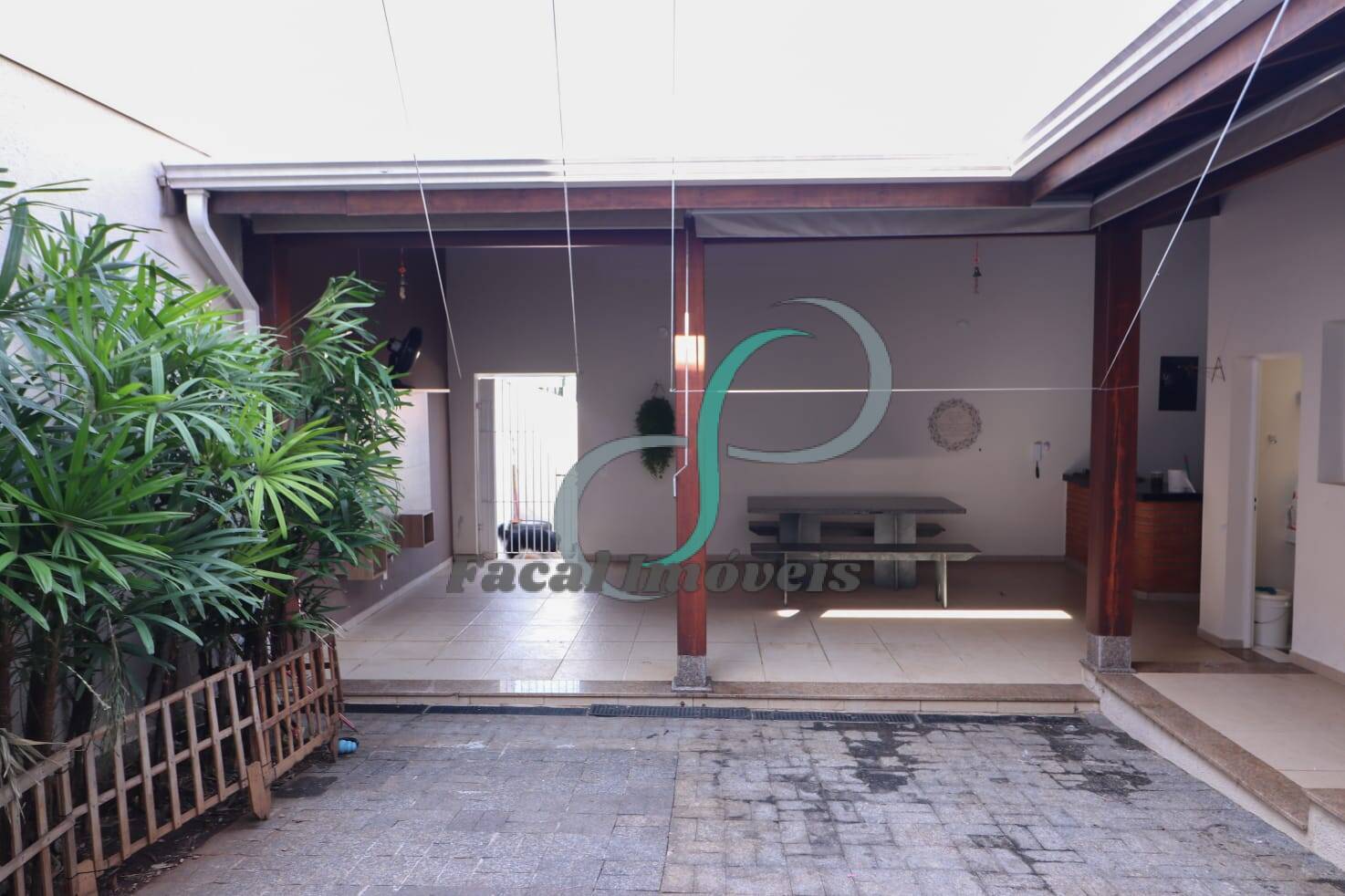 Casa, 3 quartos, 217 m² - Foto 37
